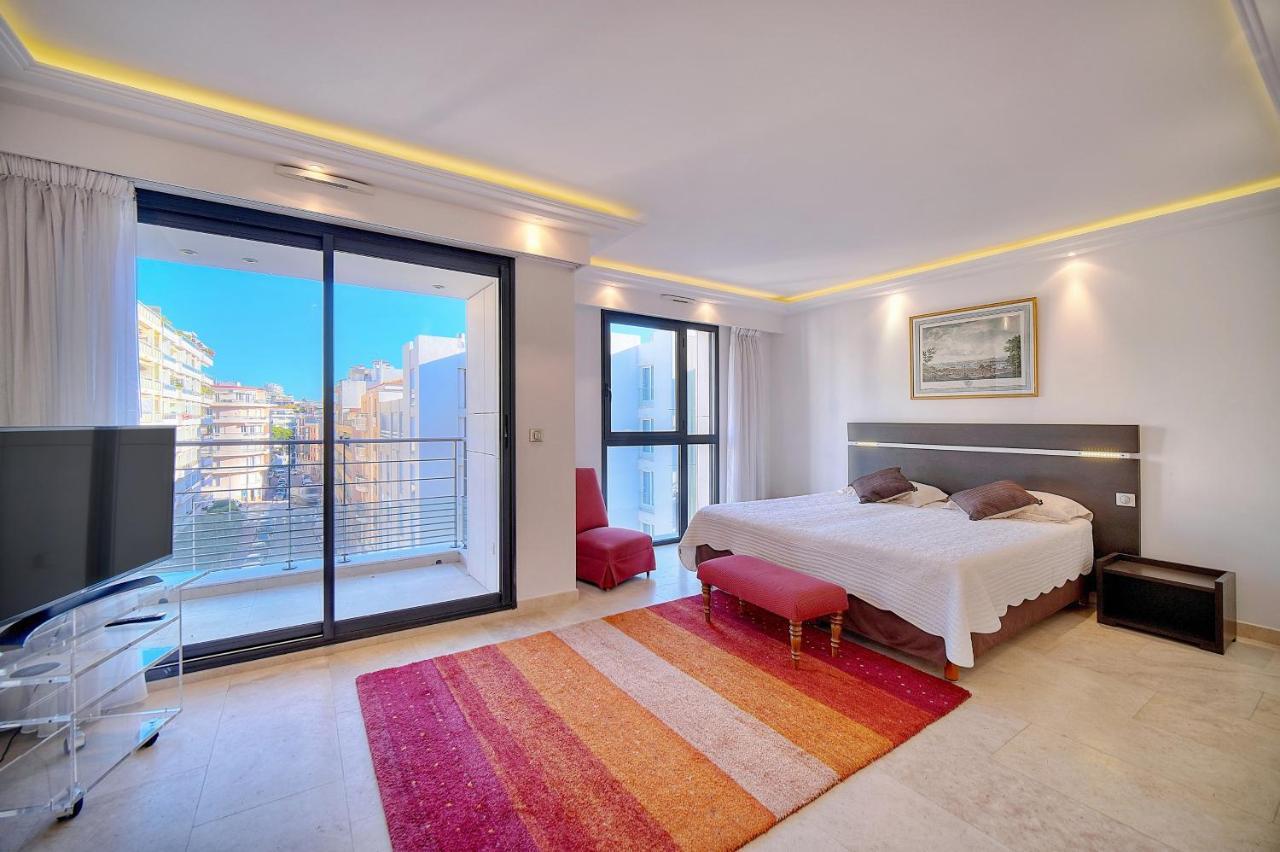 Appartamento Carlton Riviera *