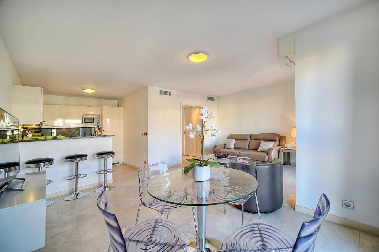 Apartment Carlton Riviera *