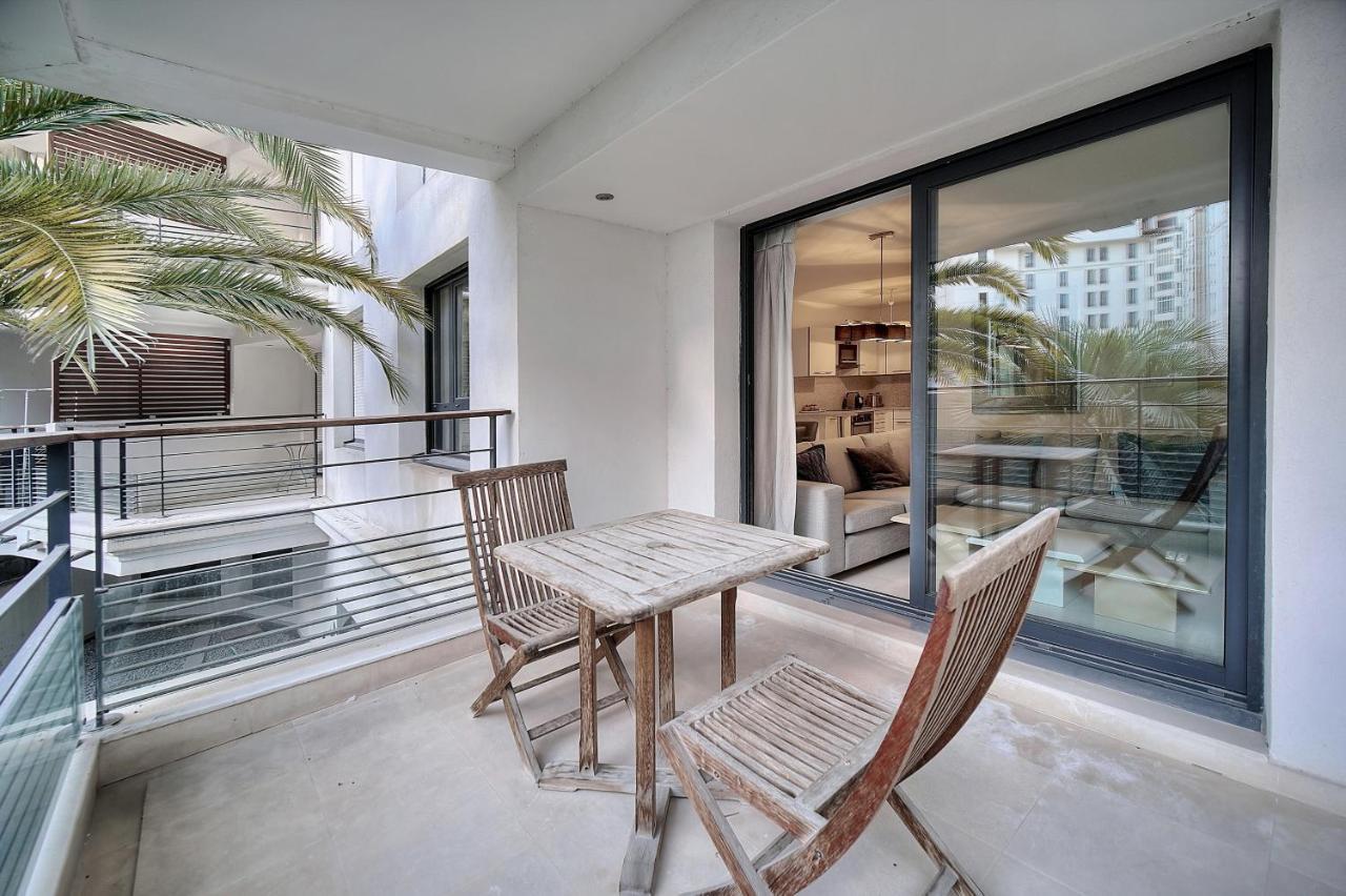 Appartamento Carlton Riviera *
