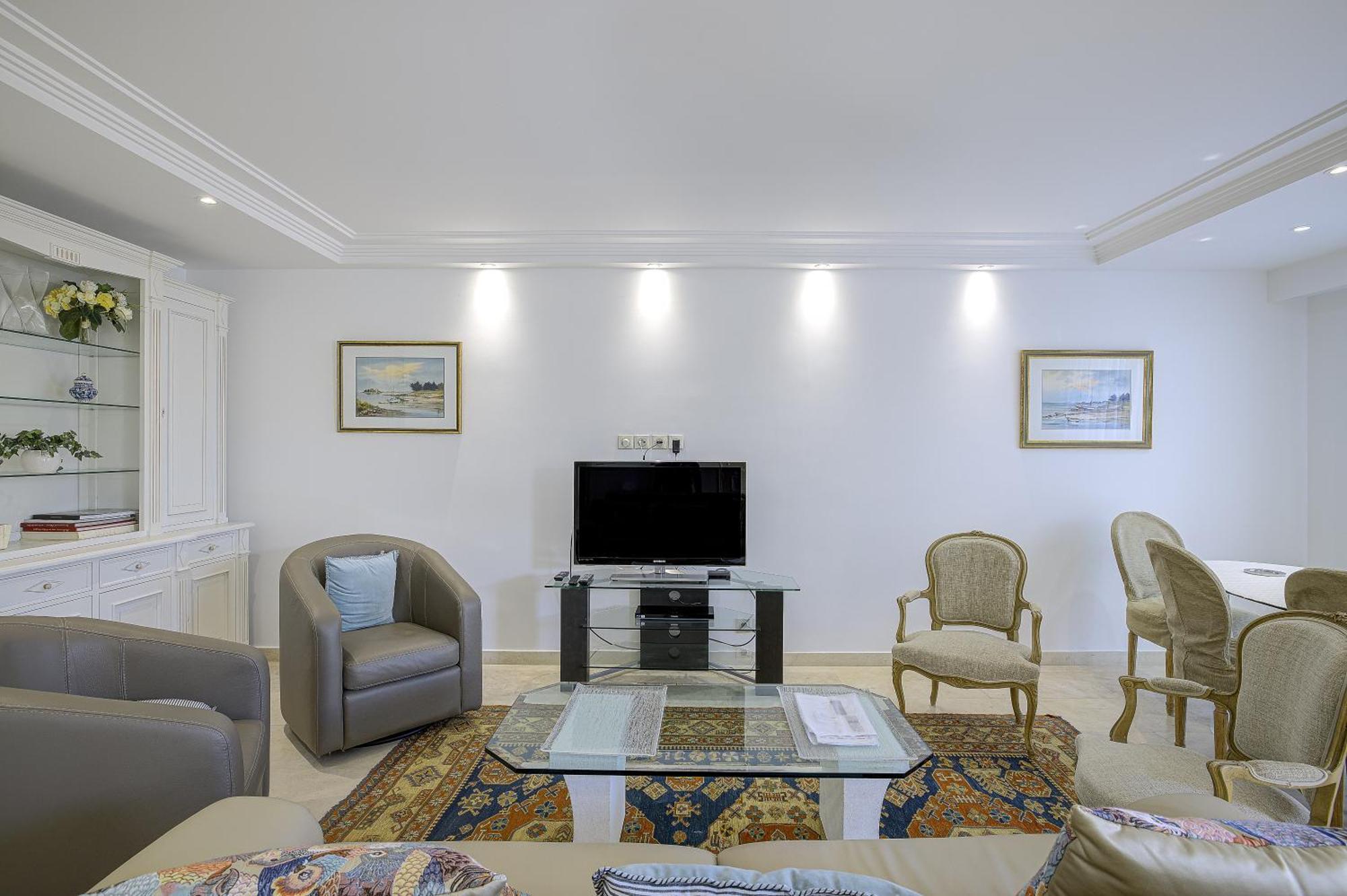 Carlton Riviera Appartamento *