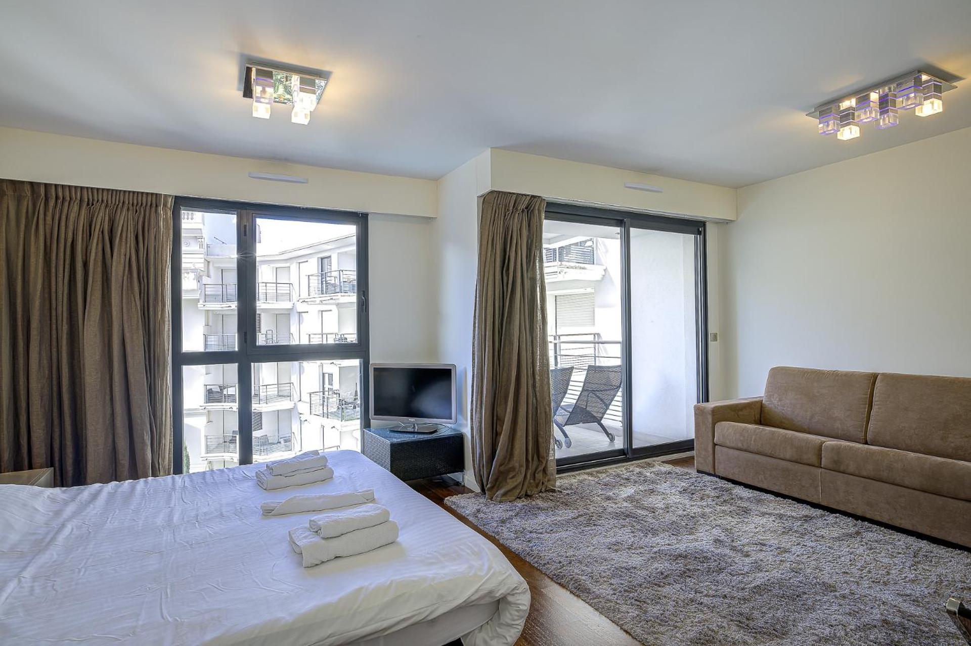 Appartamento Carlton Riviera